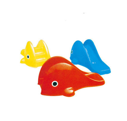 水上樂(lè )園設備-鯨魚(yú)滑梯